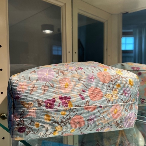 Like New Gucci Japan Exclusive Floral Bear Tote Turquoise - Picture 4 of 11